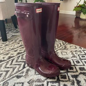 EUC Hunter Tall Rainboots - Berry